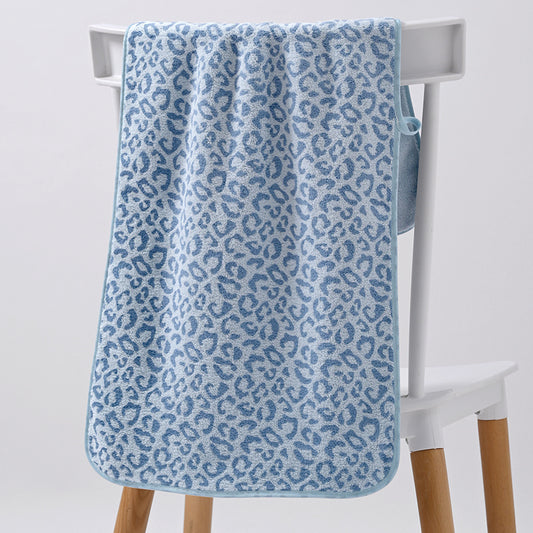 1 Luxury High-Quality Coral Spa Towel • Ultra-soft Microfiber • Quick-drying • Highly Absorbent • Fluffy and Lint-free • New Multi-color Leopard Print Design • Luxurious Bathroom Experience • Spa Essential • Suitable for Pool, Travel, and Gym