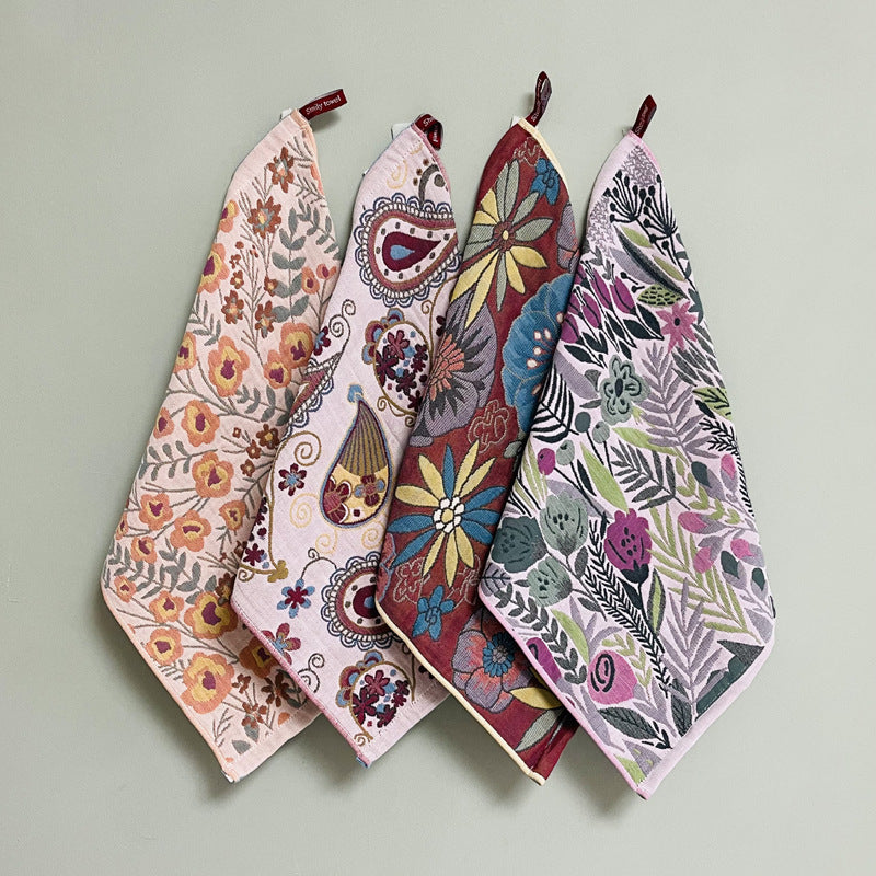 Two Pure Cotton Household Towels with A Floral Pattern, 14.37 X 15.75 Inches, Soft And Absorbent, Suitable for Washing Face And Daily Cleaning. Ideal for Homes, Hotels, Spas, Hair Salons, And Bathrooms.