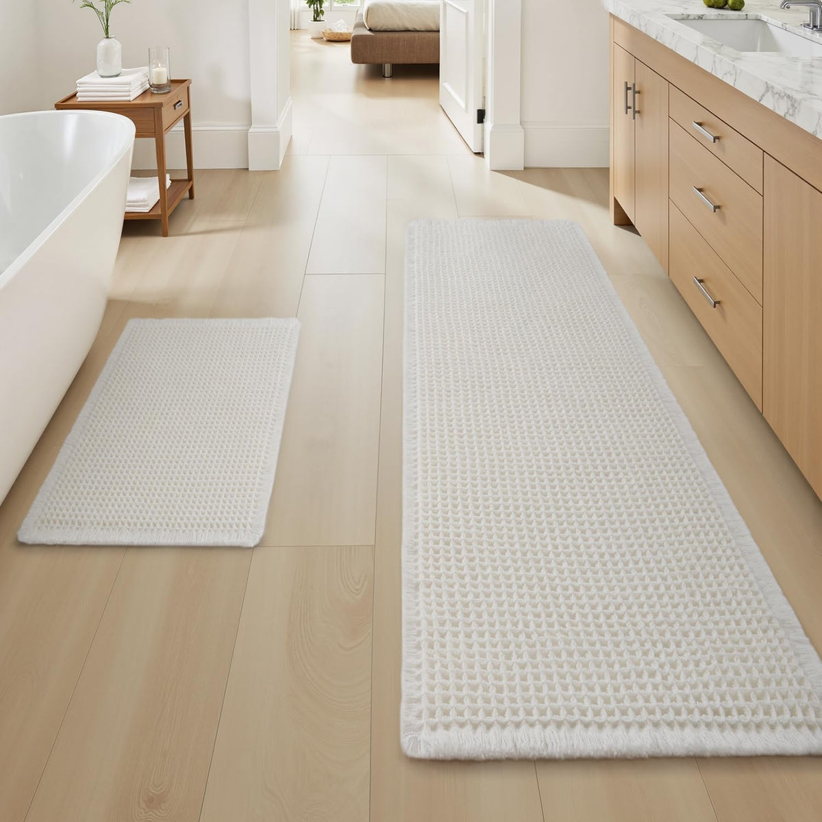 Upgraded Waffle Bath Mat Ultra Absorbent Non Slip Bathroom Mat, 17" x 24"