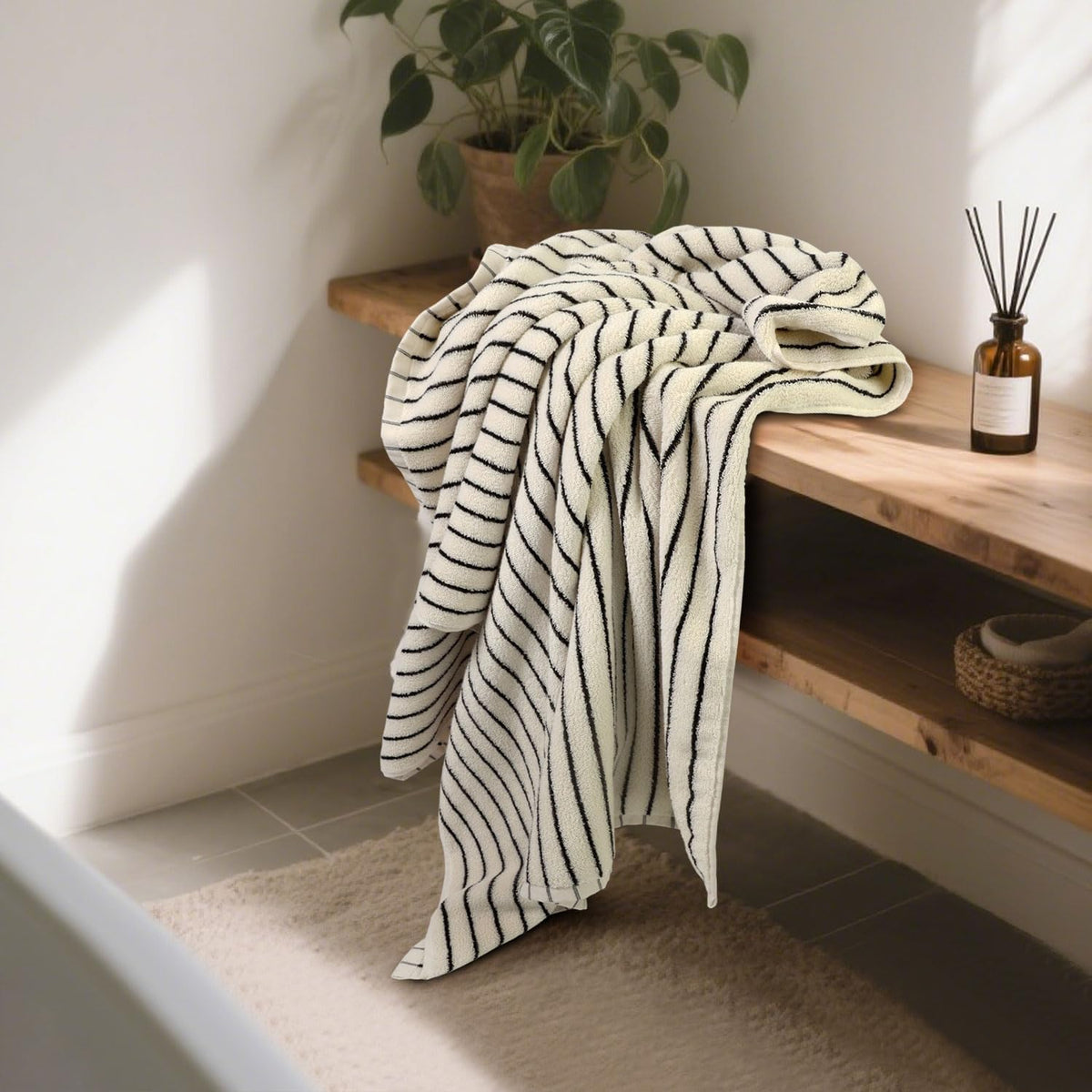Black and Ivory Striped Bath Towels Set of 2, Lighter & Quick Dry Towels