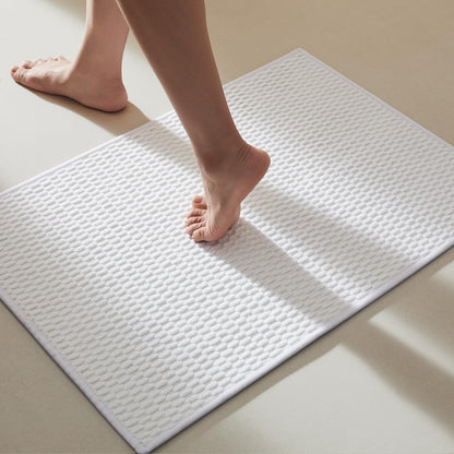 TYUU Bathroom Rugs Non Slip Washable, Super Absorbent Thin Bath Mat Small Quick Dry Low Pile Bathroom Rug, White 16"x24" / 1'4" x 2'