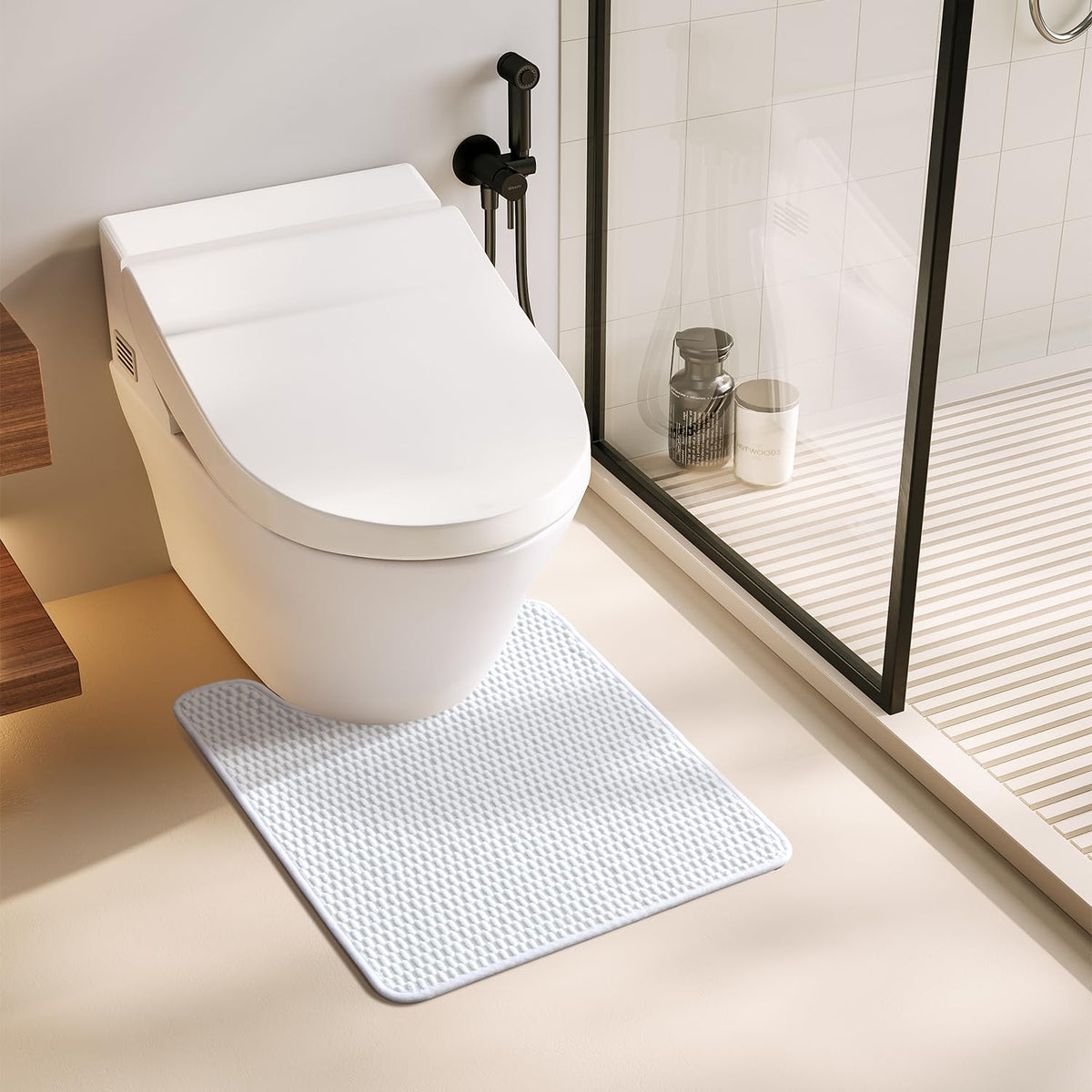 TYUU Bathroom Rugs Non Slip Washable, Super Absorbent Thin Bath Mat Small Quick Dry Low Pile Bathroom Rug, White 16"x24" / 1'4" x 2'