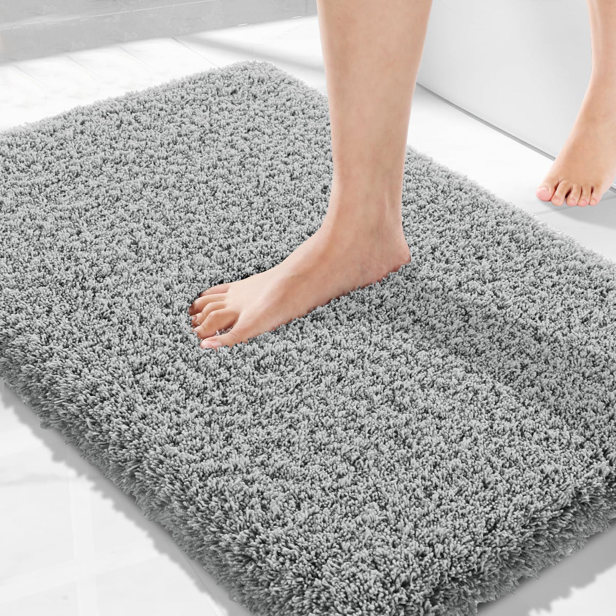 Yimobra Bathroom Rugs Non Slip Washable, Ultra Soft and Water Absorbent Bath Mats, Fluffy Shower Mat Outside, Plush Matts for Bathroom Floor/Sink, 24X17, Home Decor Accessories, Light Gray and White