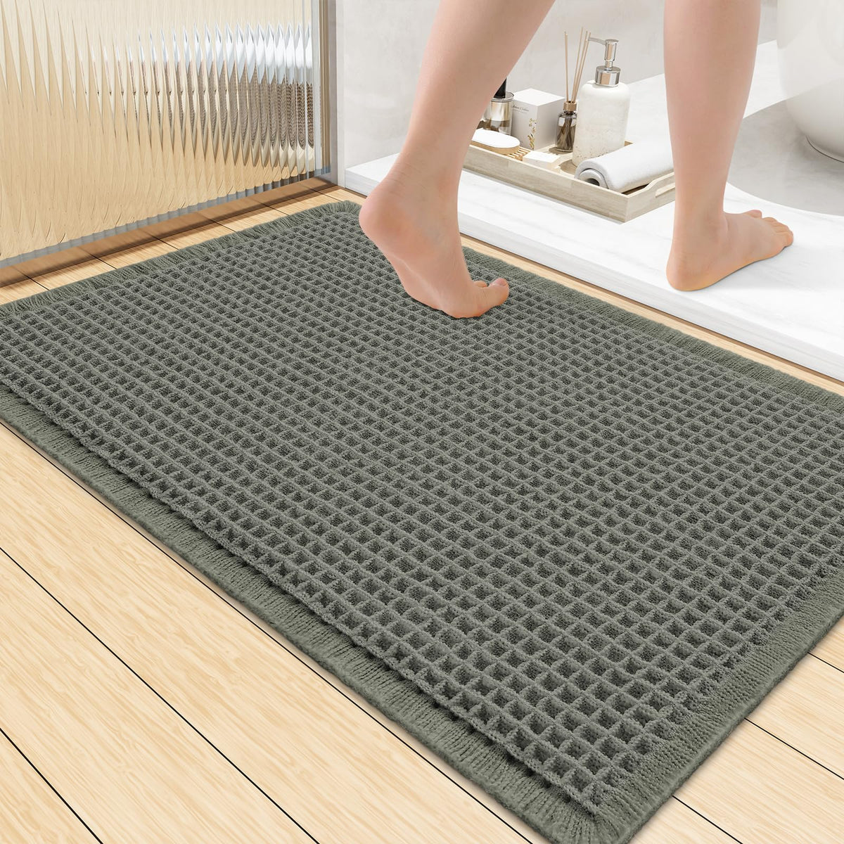 Smiry Waffle Bath Mat 30X20, Extra Soft Absorbent Bathroom Rugs, Brown