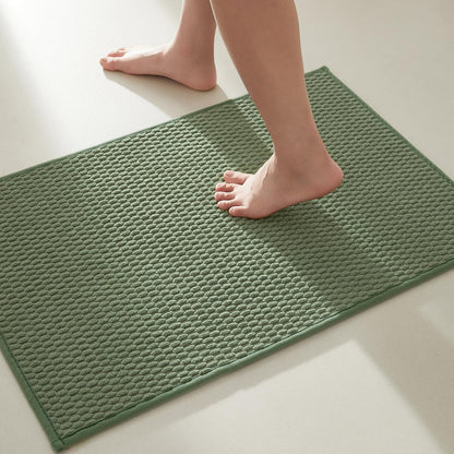 TYUU Bathroom Rugs Non Slip Washable, Super Absorbent Thin Bath Mat Small Quick Dry Low Pile Bathroom Rug, White 16"x24" / 1'4" x 2'
