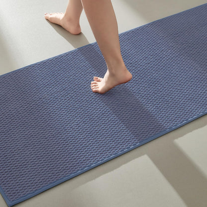 TYUU Bathroom Rugs Non Slip Washable, Super Absorbent Thin Bath Mat Small Quick Dry Low Pile Bathroom Rug, White 16"x24" / 1'4" x 2'