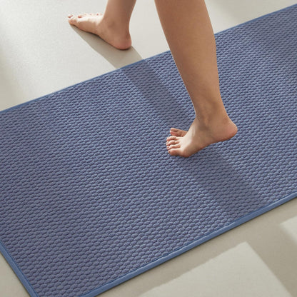 TYUU Bathroom Rugs Non Slip Washable, Super Absorbent Thin Bath Mat Small Quick Dry Low Pile Bathroom Rug, White 16"x24" / 1'4" x 2'