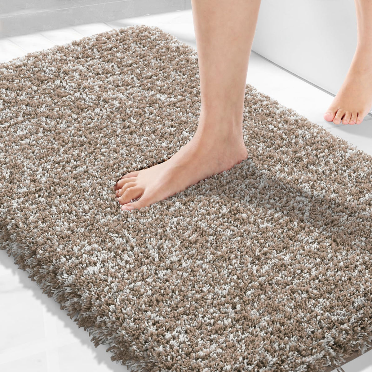 Yimobra Bathroom Rugs Non Slip Washable, Ultra Soft and Water Absorbent Bath Mats, Fluffy Shower Mat Outside, Plush Matts for Bathroom Floor/Sink, 24X17, Home Decor Accessories, Light Gray and White