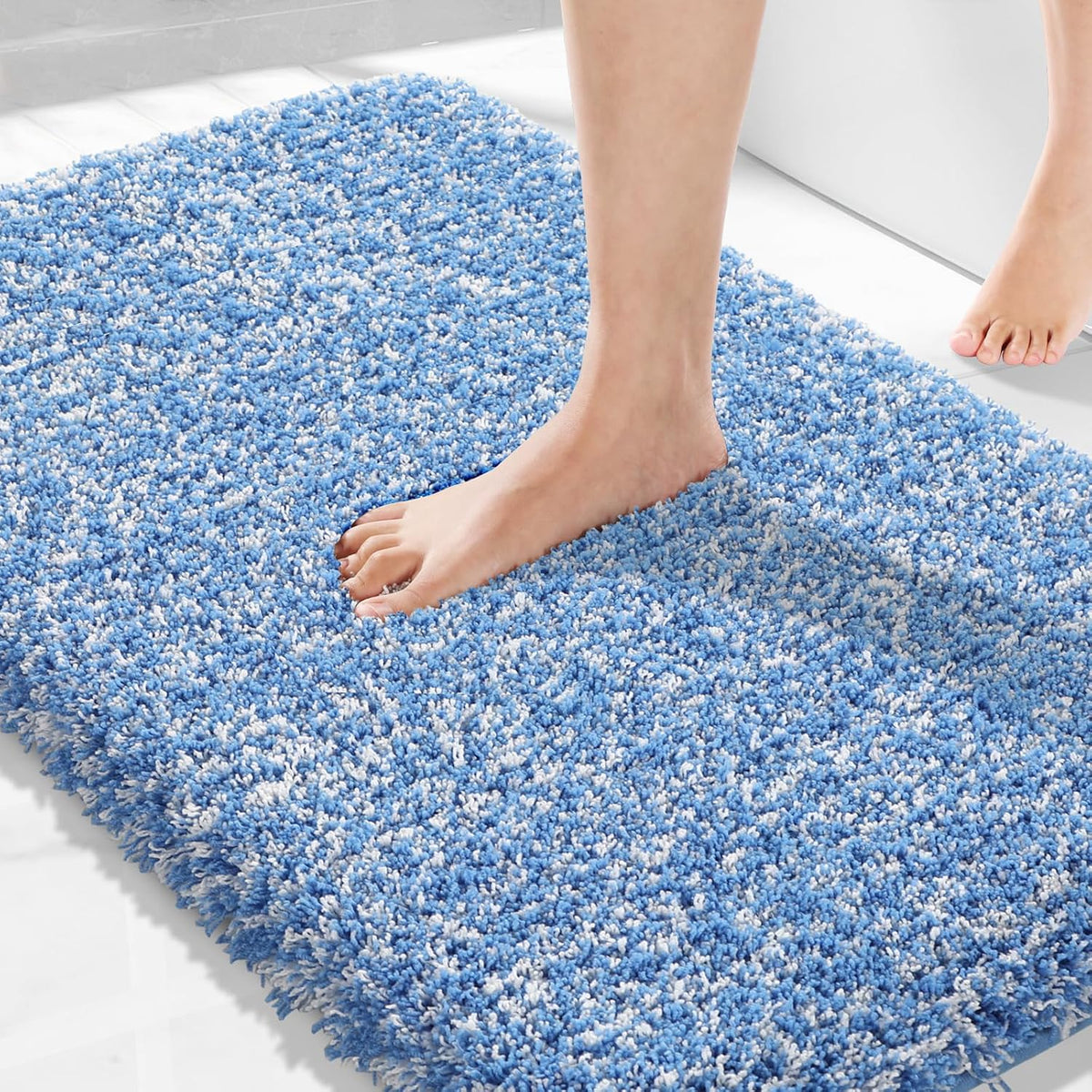 Yimobra Bathroom Rugs Non Slip Washable, Ultra Soft and Water Absorbent Bath Mats, Fluffy Shower Mat Outside, Plush Matts for Bathroom Floor/Sink, 24X17, Home Decor Accessories, Light Gray and White