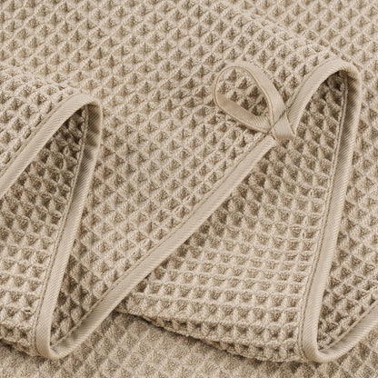 POLYTE 430 GSM Poly Blend Microfiber Quick Dry Waffle Bath Towel, 30x60 in