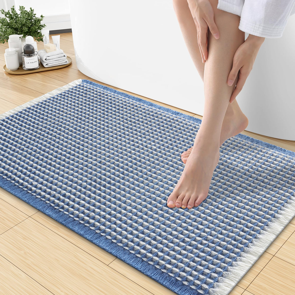 Smiry Waffle Bath Mat 30X20, Extra Soft Absorbent Bathroom Rugs, Brown