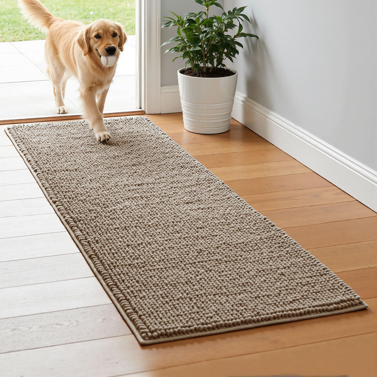 SUBRTEX Bathroom Rugs Chenille Bath Rug Soft Short Plush Bath Mat Soft Shower Mat Water Absorbent Shower Mat Quick Dry Machine Washable(White,18" x 24")