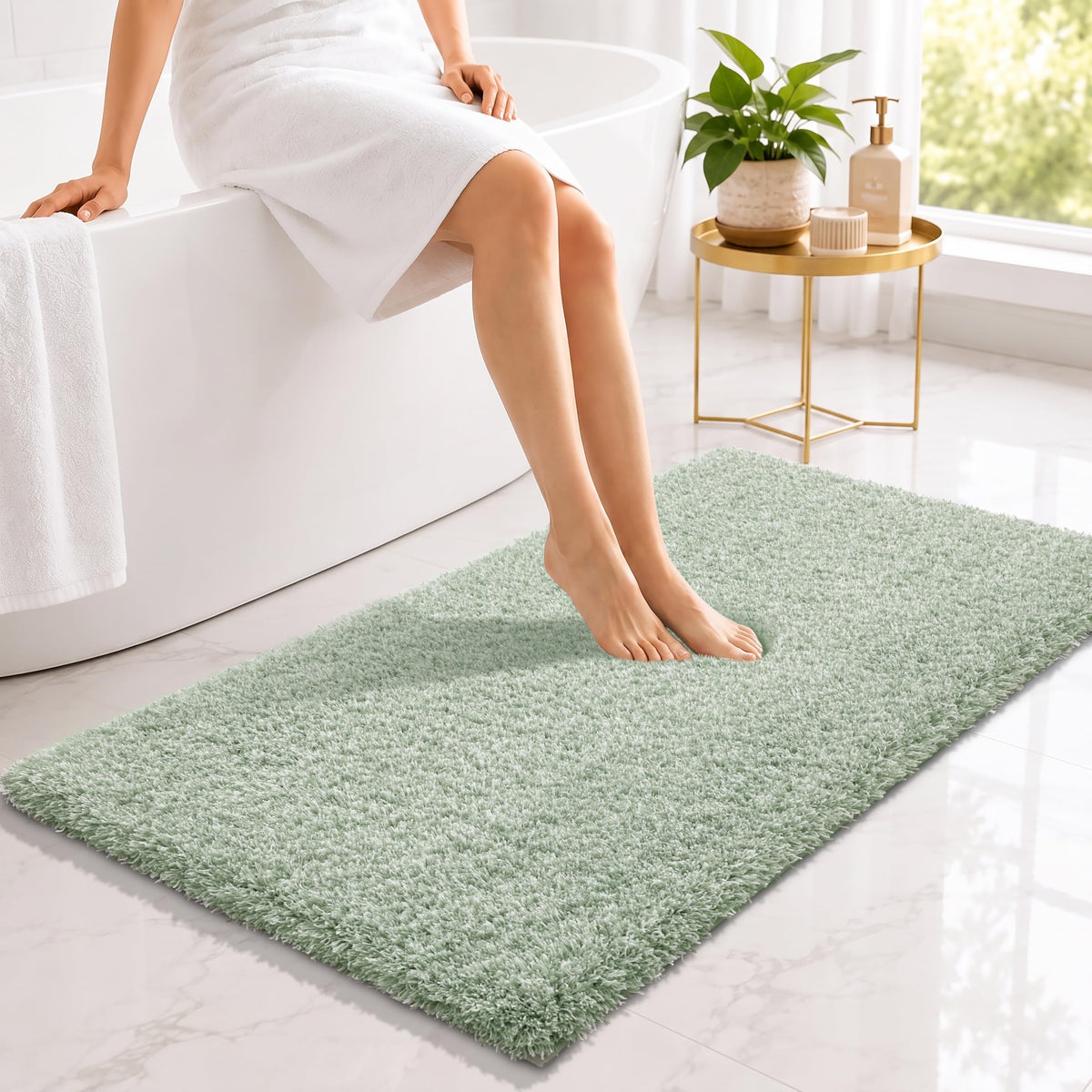 Yimobra Bathroom Rugs Non Slip Washable, Ultra Soft and Water Absorbent Bath Mats, Fluffy Shower Mat Outside, Plush Matts for Bathroom Floor/Sink, 24X17, Home Decor Accessories, Light Gray and White