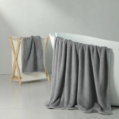 Bath Towel Set Pack of 4, 35.4"x 71" Microfiber Ultra Soft Highly Absorbent Bath Towel, Lightweight and Quick Drying Towels for Body, Sport, Yoga, SPA, Fitness, Grey