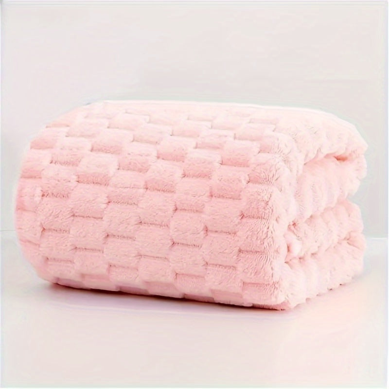 A Waffle Weave Bath Towel Made of Ultra-Absorbent Microfiber, Quick-Drying Textured Towel, Soft Spa And Gym Towel, Durable for Everyday Use, Making It an Ideal Christmas Gift