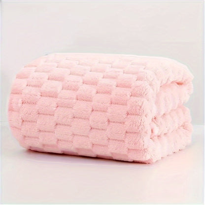 A Waffle Weave Bath Towel Made of Ultra-Absorbent Microfiber, Quick-Drying Textured Towel, Soft Spa And Gym Towel, Durable for Everyday Use, Making It an Ideal Christmas Gift
