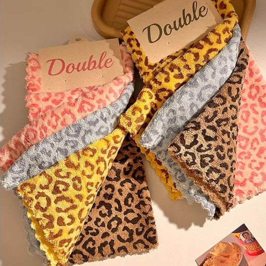 Retro Leopard Print Thickened Towel, Strong Absorbency And Quick-Dry, Soft Cleaning Cloth for Men And Women (Random Color)