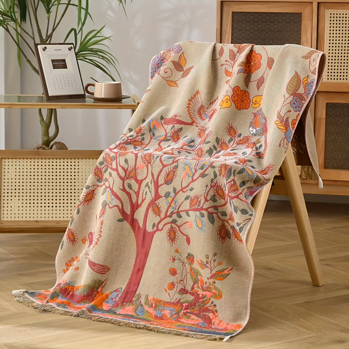 This Bath Towel Is Made of 100% Cotton And Features Tassels. It Does Not Shed Or Pill, Is Soft, Absorbent, And Dries Quickly, Making It Ideal for Home Use Or Outdoor Beach Activities. It Also Makes a Great Gift for Christmas Or Mother'S Day